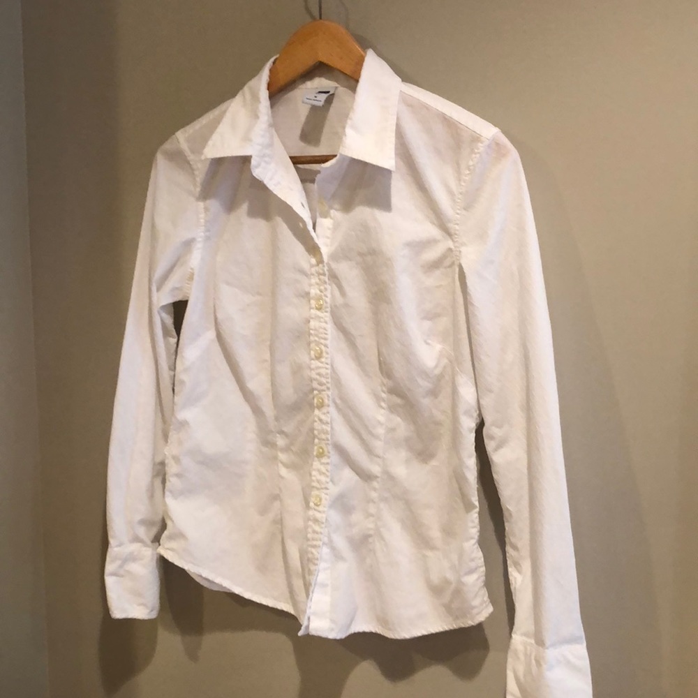 GAP Button Down